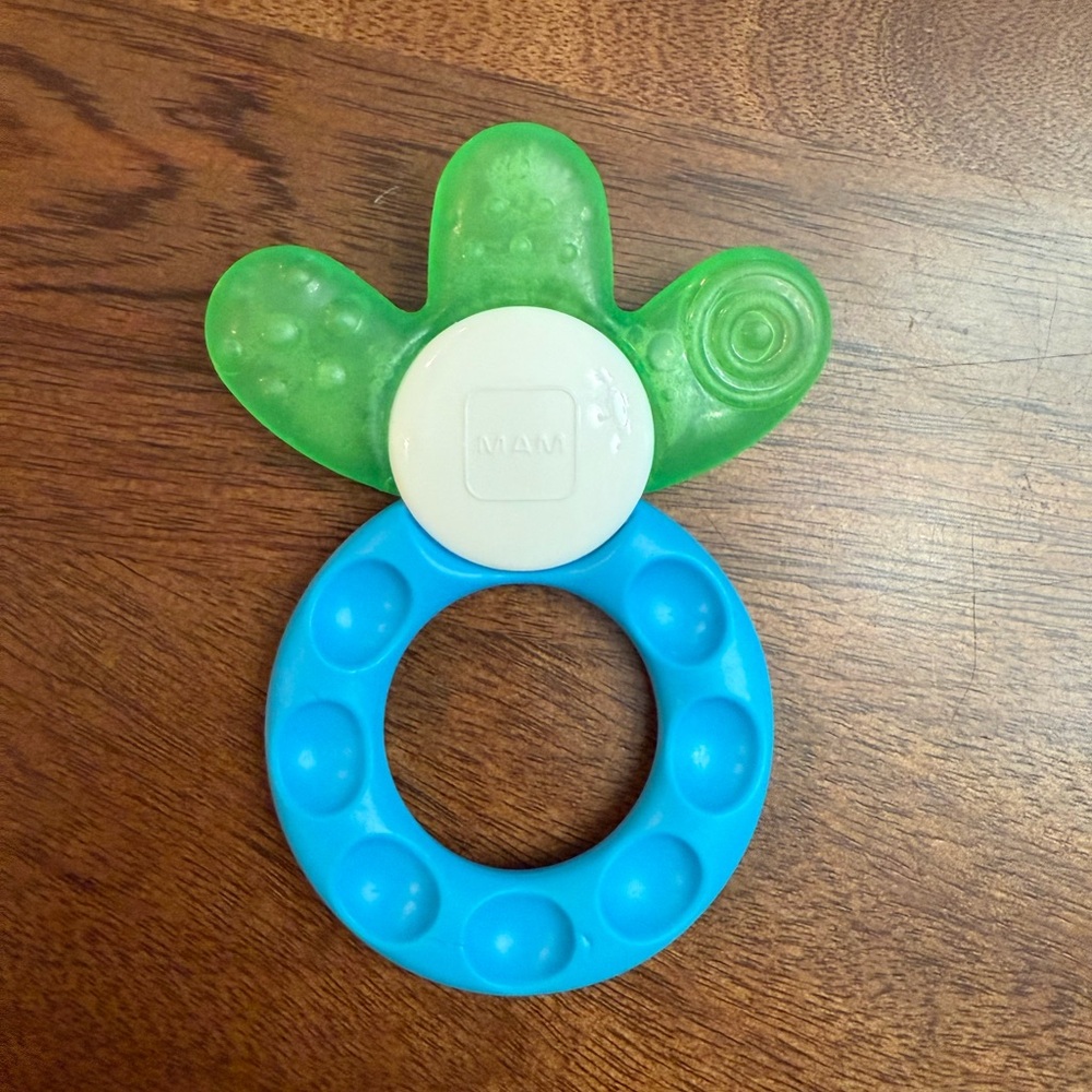MAM cooler teether - Picture 3 of 4